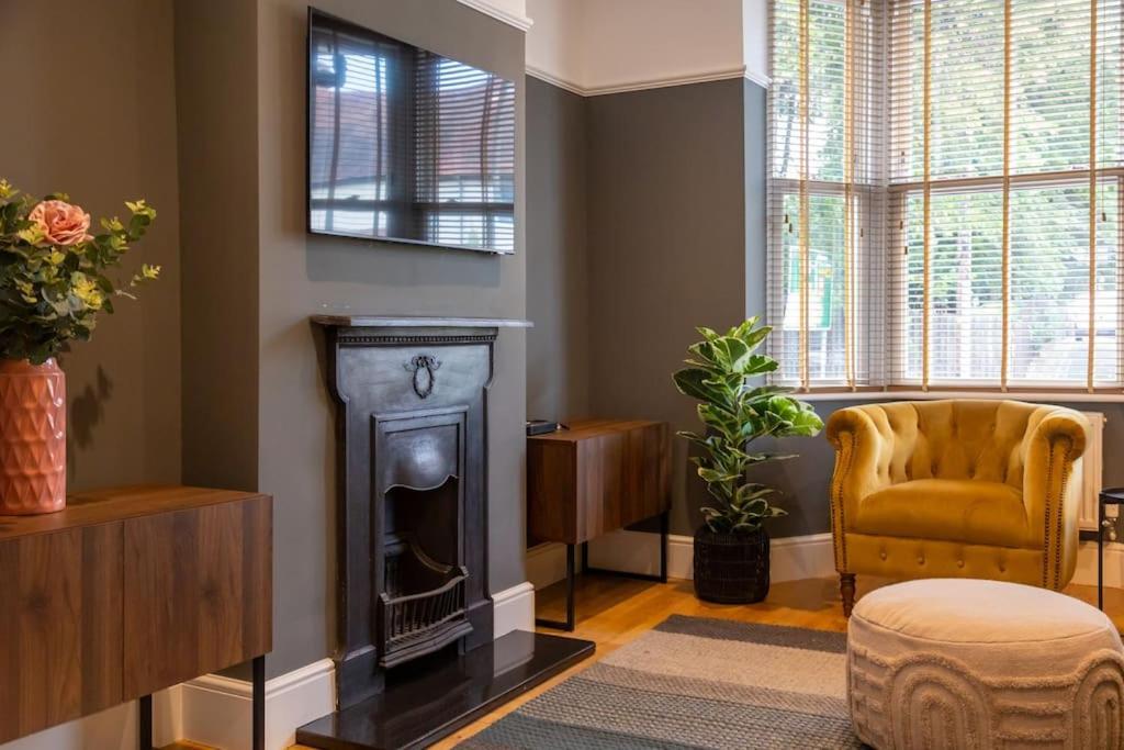 Hereford - Clifton Villa - Beautifully Presented House Located A Short Walk From City Centre - Sleeps 6 Guests - Perfect For Exploring Hereford - Hosted By Rentmyhouse Exterior foto